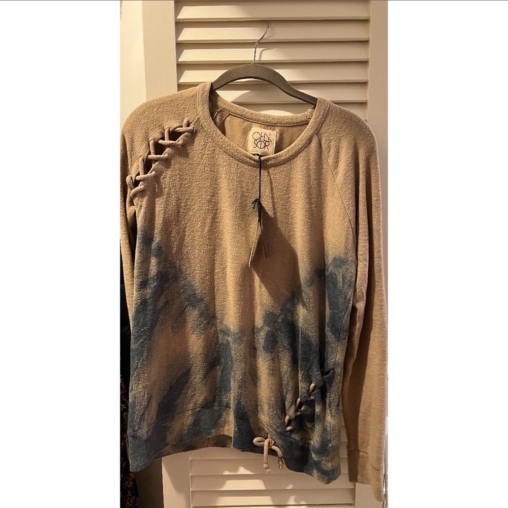 Chaser tie die sweater size large NEVER WORN